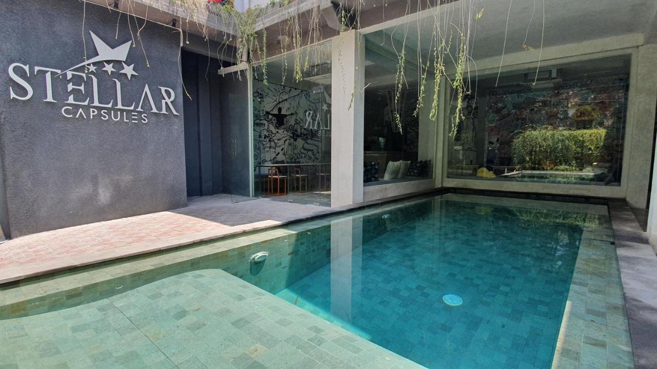 Hostel Stellar Capsules Seminyak Exteriér fotografie Solar Capsules